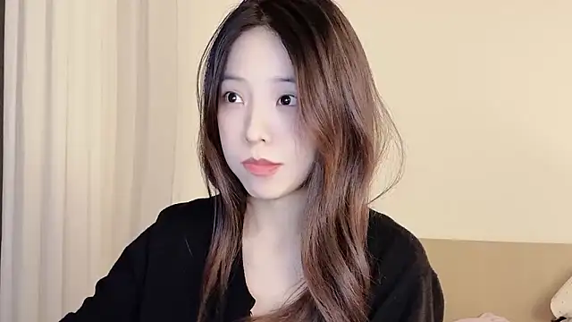 Snapshot of Meng_777 chatting on 11/25/25, 11:43 Meng 777 online show from 11/25/25, 11:43