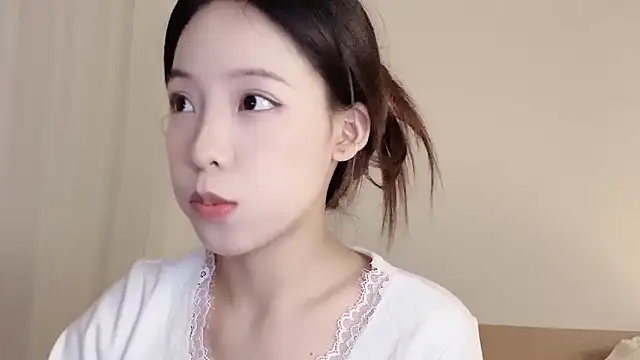 Snapshot of Meng_777 chatting on 11/28/25, 11:13 Meng 777 online show from 11/28/25, 11:13