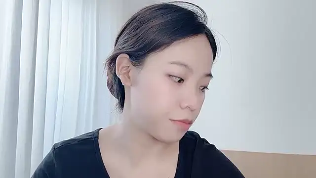 Snapshot of Meng_777 chatting on 12/05/25, 08:01 Meng 777 online show from 12/05/25, 08:01