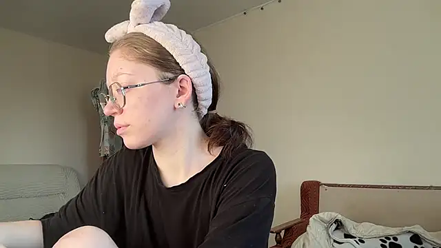 Snapshot of MargarettNewbie chatting on 09/26/25, 04:16 MargarettNewbie online show from 09/26/25, 04:16