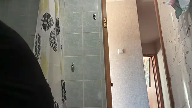 Snapshot of MargarettNewbie chatting on 10/07/25, 04:09 MargarettNewbie online show from 10/07/25, 04:09