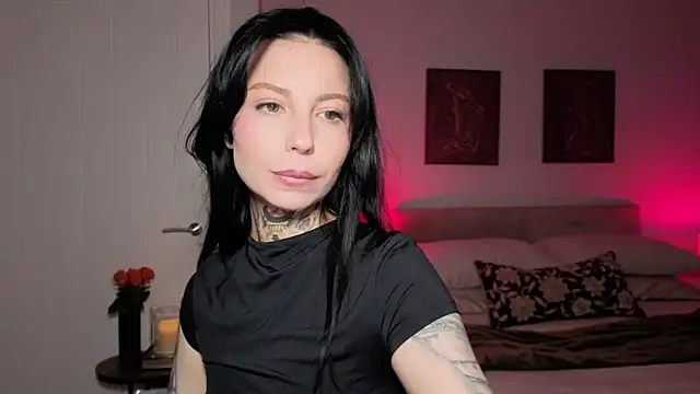 jeans-and-peach online show from 11/20/25, 08:41