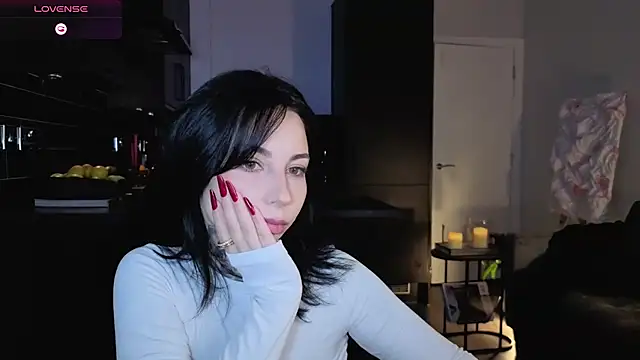 jeans-and-peach online show from 12/14/25, 05:51