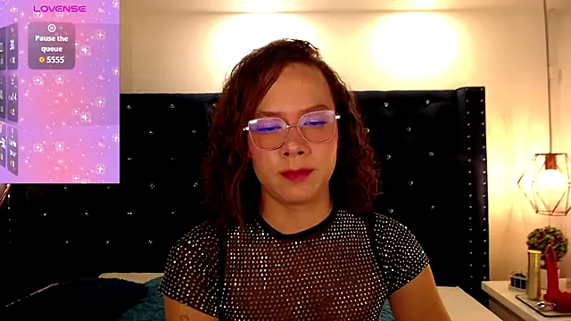 Snapshot of bycandy_ chatting on 09/24/25, 01:14 bycandy  online show from 09/24/25, 01:14