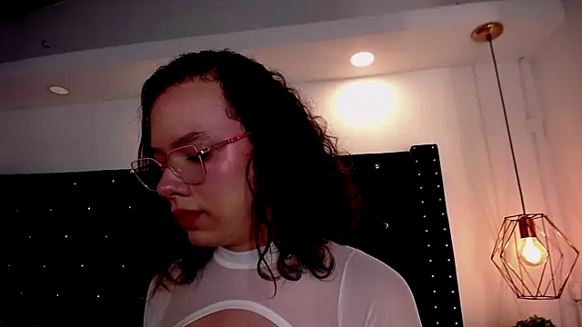 Snapshot of bycandy_ chatting on 09/25/25, 03:16 bycandy  online show from 09/25/25, 03:16