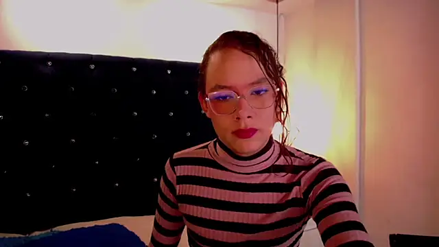 Snapshot of bycandy_ chatting on 09/26/25, 01:59 bycandy  online show from 09/26/25, 01:59