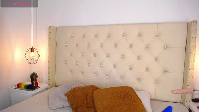 Snapshot of bycandy_ chatting on 12/01/25, 01:38 bycandy online show from 12/01/25, 01:38