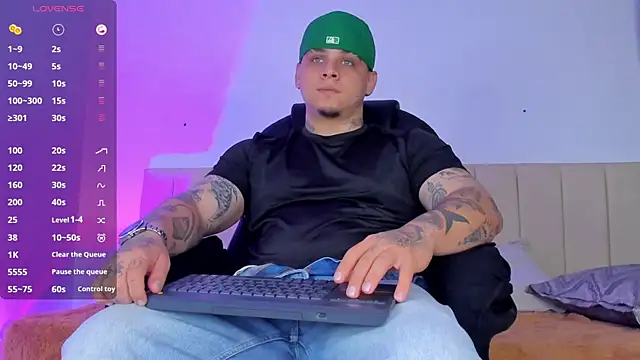 Snapshot of denis_munera chatting on 09/24/25, 10:29 denis munera online show from 09/24/25, 10:29