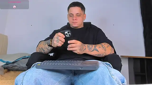 Snapshot of denis_munera chatting on 10/08/25, 09:40 denis munera online show from 10/08/25, 09:40