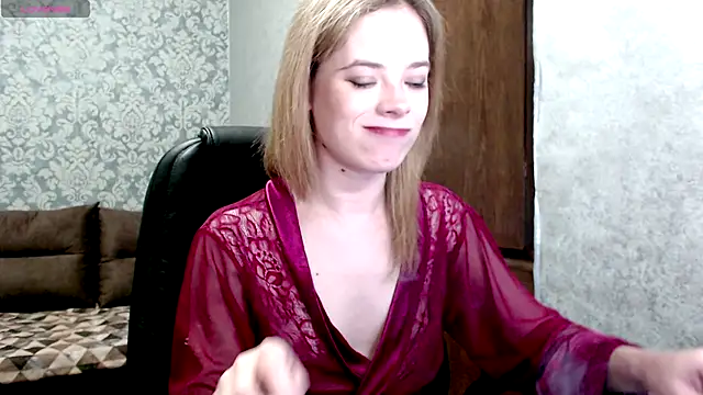 Kate  Loves online show from 05/17/26, 06:37