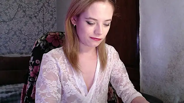 Kate  Loves online show from 07/08/26, 08:02