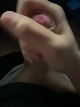 Snapshot of jstntz chatting on 11/02/25, 11:07 jstntz online show from 11/02/25, 11:07