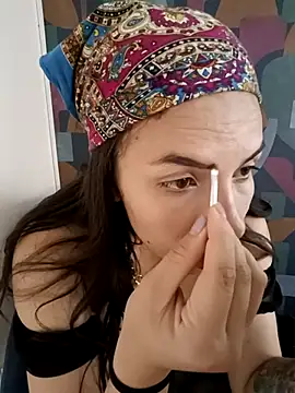 Snapshot of VioletStonee1 chatting on 09/22/25, 08:00 VioletStonee1 online show from 09/22/25, 08:00