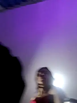 Snapshot of VioletStonee1 chatting on 10/24/25, 01:40 VioletStonee1 online show from 10/24/25, 01:40