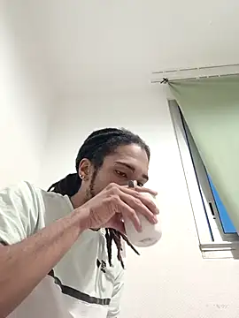 Mikaaa97 online show from 10/02/25, 05:25