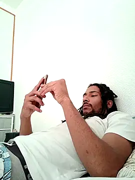 Mikaaa97 online show from 10/05/25, 12:25