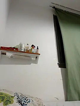 Mikaaa97 online show from 10/24/25, 06:15