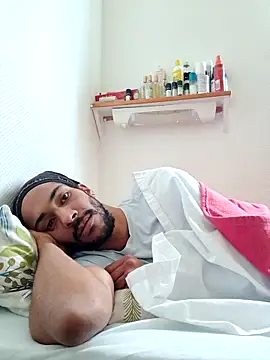 Mikaaa97 online show from 12/14/25, 11:37