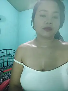 Alyxa Star online show from 11/08/25, 05:18