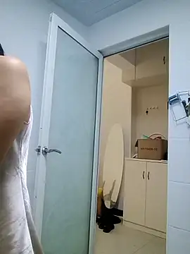 wen78759 online show from 11/03/25, 02:35