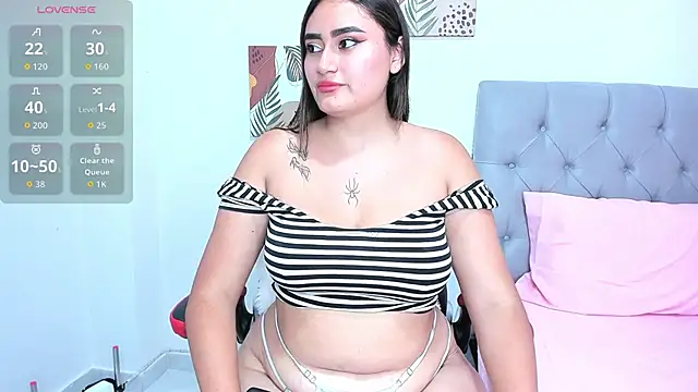 Snapshot of mia_hajar333 chatting on 10/04/25, 07:34 mia hajar333 online show from 10/04/25, 07:34