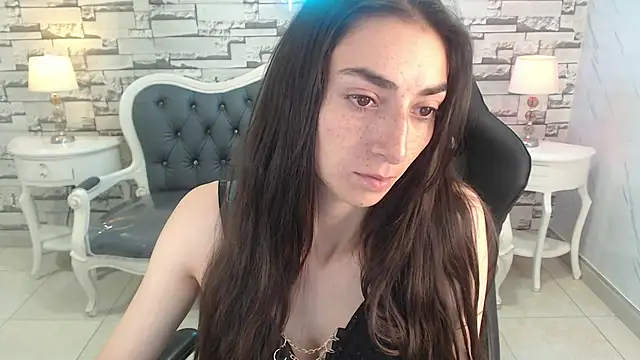 Snapshot of Maily_a_ chatting on 09/30/25, 08:14 Maily a online show from 09/30/25, 08:14