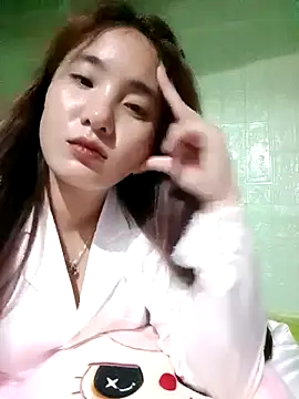 Snapshot of Linksys_nicee chatting on 10/05/25, 02:04 Linksys nicee online show from 10/05/25, 02:04