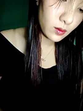 Snapshot of Linksys_nicee chatting on 11/05/25, 02:28 Linksys nicee online show from 11/05/25, 02:28