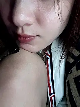 Snapshot of Linksys_nicee chatting on 01/19/26, 03:49 Linksys nicee online show from 01/19/26, 03:49