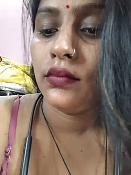 Jasmine Januja online show from 06/05/26, 02:18