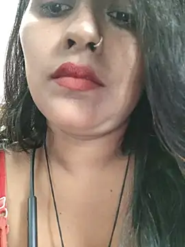 Jasmine Januja online show from 07/07/26, 11:14