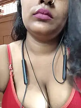 Jasmine Januja online show from 07/12/26, 03:08