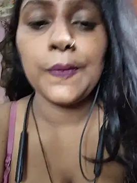 Jasmine Januja online show from 07/20/26, 05:22