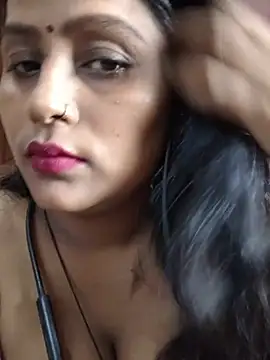 Jasmine Januja online show from 07/25/26, 02:09