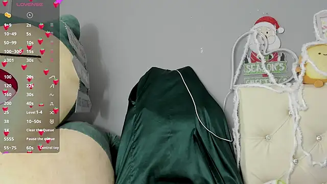 Snapshot of Yuni_kim chatting on 12/15/25, 03:16 Yuni kim online show from 12/15/25, 03:16