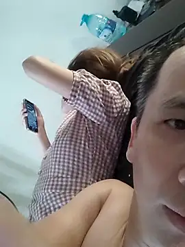 Snapshot of MaiHoang2k chatting on 10/01/25, 03:12 MaiHoang2k online show from 10/01/25, 03:12