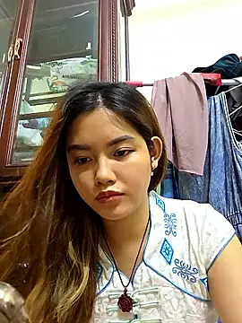 Snapshot of MaiHoang2k chatting on 10/18/25, 06:16 MaiHoang2k online show from 10/18/25, 06:16