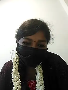 TAMIL AMMUKUTTYY online show from 10/10/25, 07:51