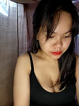 CicumBae online show from 10/31/25, 02:45