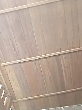 emly-xinh18 online show from 12/01/25, 02:27