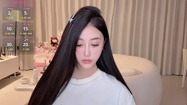 Snapshot of Melody-11 chatting on 10/04/25, 11:25 Melody-11 online show from 10/04/25, 11:25