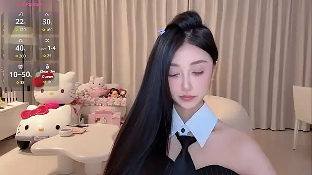 Snapshot of Melody-11 chatting on 10/31/25, 02:18 Melody-11 online show from 10/31/25, 02:18