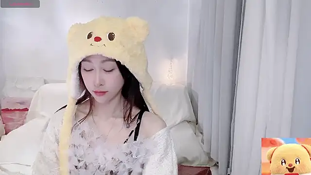 ai-ai-mi online show from 02/18/26, 09:33