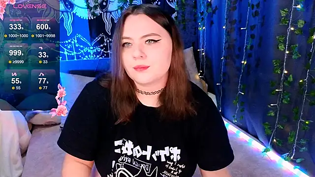 Snapshot of Marshmallowbeauty chatting on 10/25/25, 09:31 Marshmallowbeauty online show from 10/25/25, 09:31