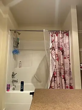 Matthew23Z online show from 10/18/25, 09:04