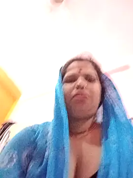 Snapshot of Hott_locky chatting on 10/02/25, 05:20 Hott locky online show from 10/02/25, 05:20