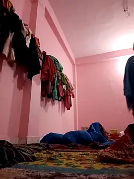 Snapshot of Hott_locky chatting on 11/02/25, 10:12 Hott locky online show from 11/02/25, 10:12