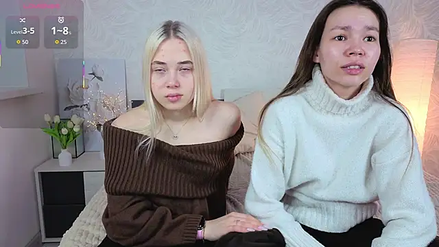 Snapshot of MarniOrdway chatting on 12/14/25, 03:17 MarniOrdway online show from 12/14/25, 03:17