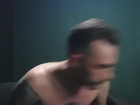 guesswhatbitch online show from 09/24/25, 11:52