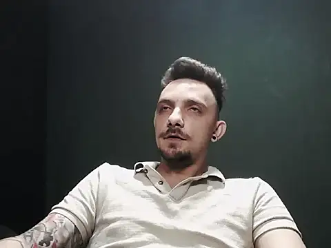 guesswhatbitch online show from 10/05/25, 07:34